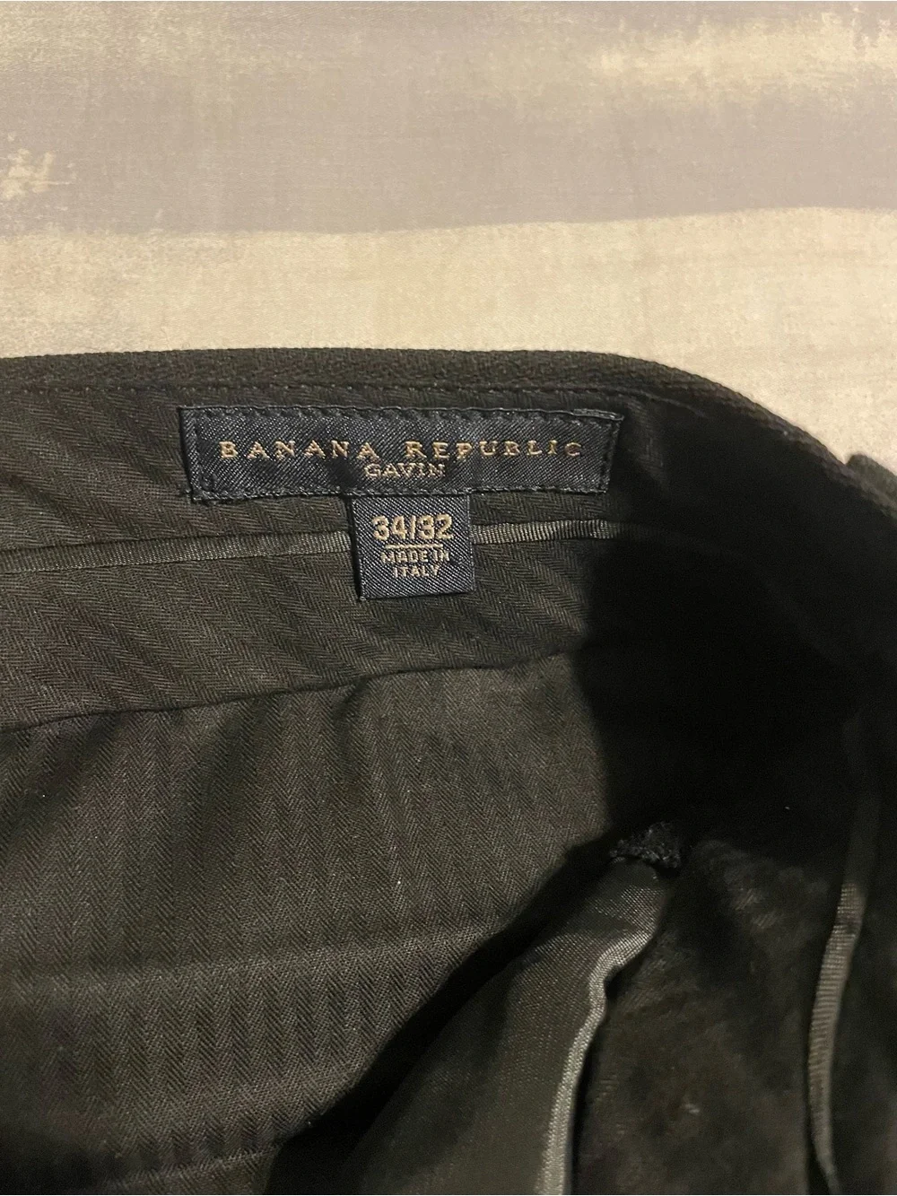 Banana Republic Black Wool Men’s Suit with Jacket and Pants